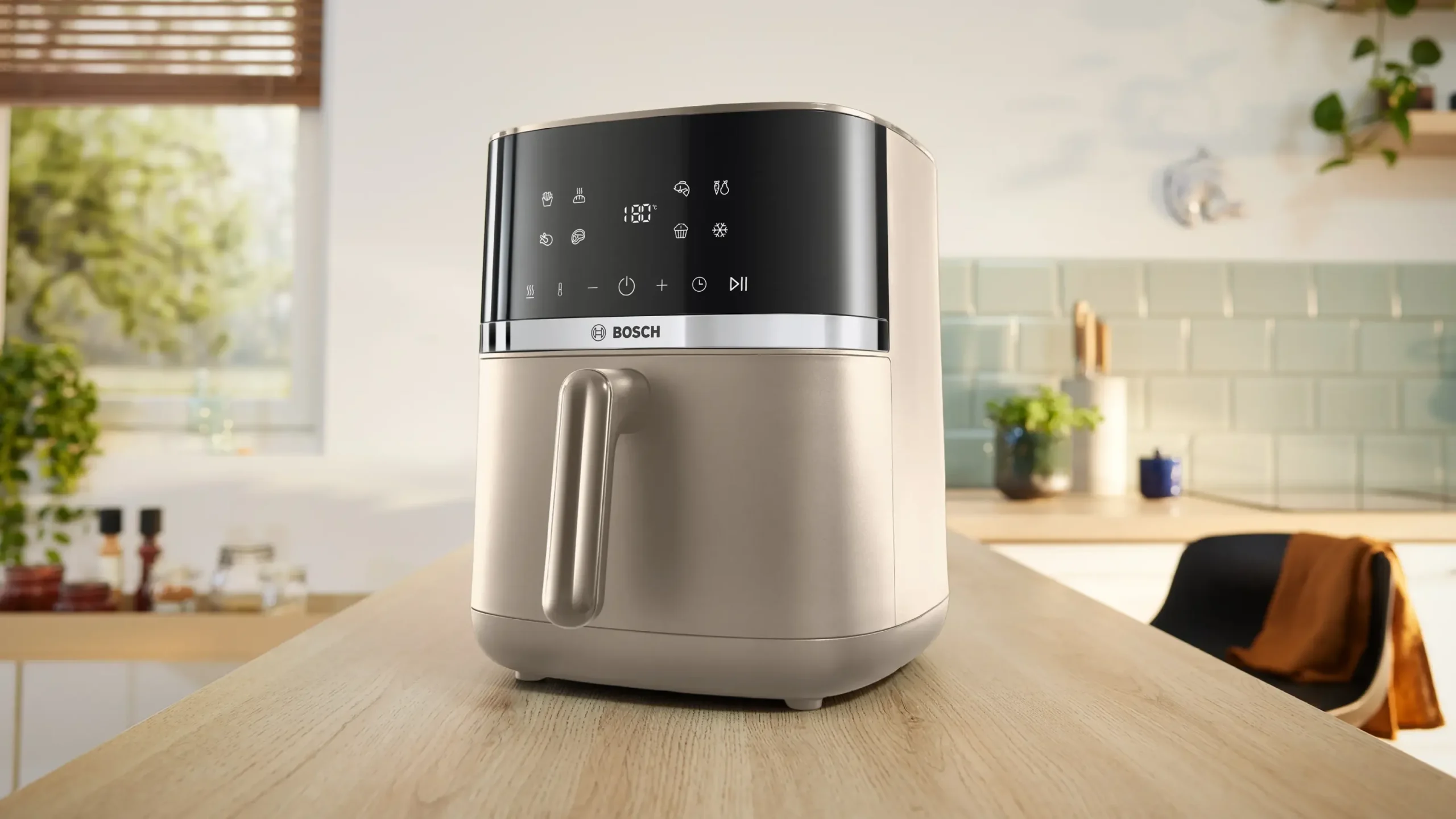 Serie 4 Air Fryer dark cream