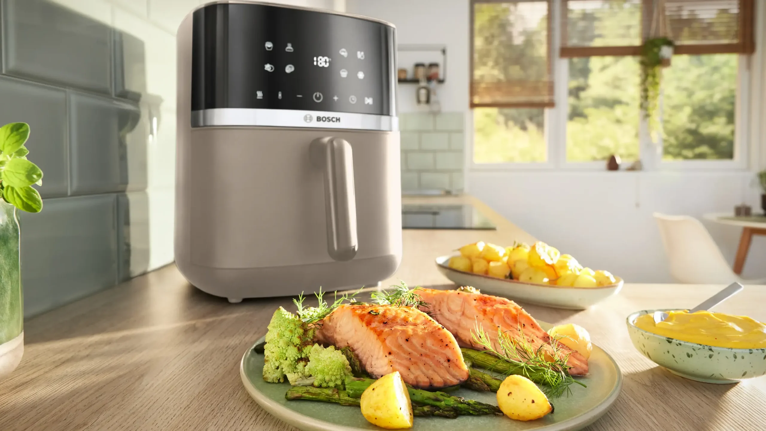 Serie 4 Air Fryer dark cream