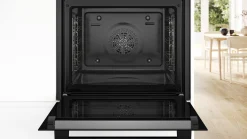 Serie 4 Bakoven met toegevoegde stoom 60 x 60 cm Zwart