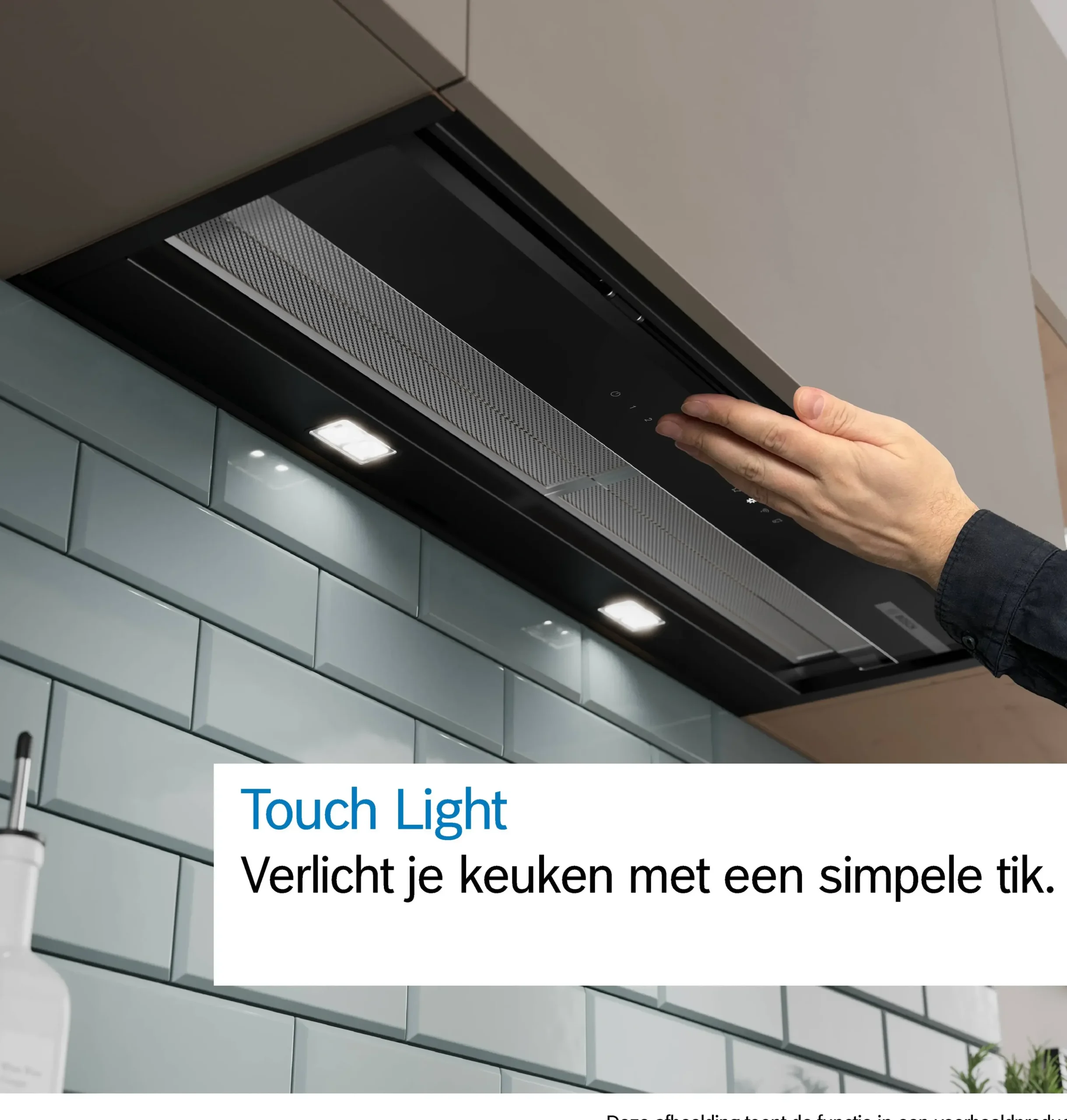 Serie 6 Geïntegreerde blokdesign schouwkap 90 cm zwart glas, Matzwart