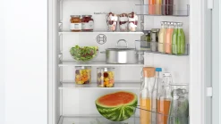 Serie 2 Inbouw koelkast met vriesvak 122.1 x 54.1 cm Sleepdeur