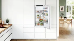 Serie 4 Inbouw koelkast met vriesvak 122.1 x 54.1 cm Vlakscharnier