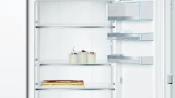 Serie 8 Inbouw koelkast 139.7 x 55.8 cm Vlakscharnier