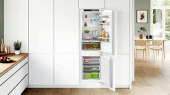 Serie 4 Inbouw koel-vriescombinatie 177.2 x 54.1 cm Vlakscharnier