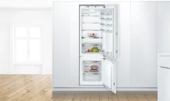 Serie 6 Inbouw koel-vriescombinatie 177.2 x 55.8 cm Vlakscharnier met SoftClose