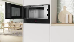 Serie 8 Inbouwmagnetron Zwart