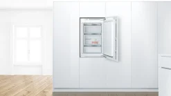 Serie 6 Inbouw vriezer 87.4 x 55.8 cm Vlakscharnier met SoftClose