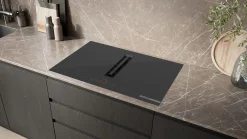 Serie 6 Inductiekookplaat met afzuiging 80 cm
