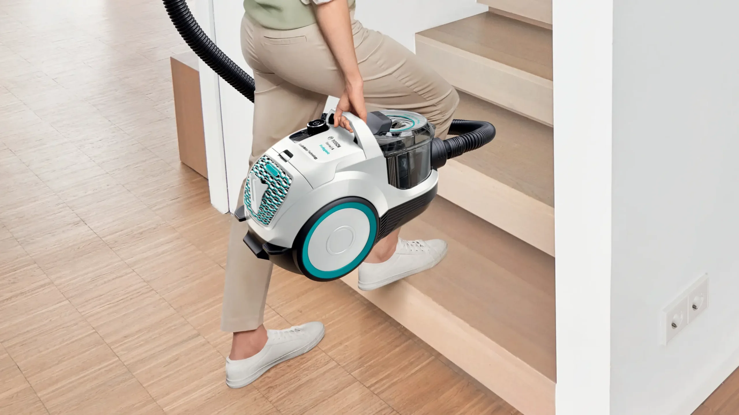 Serie 4 Stofzuiger zonder zak ProHygienic Wit