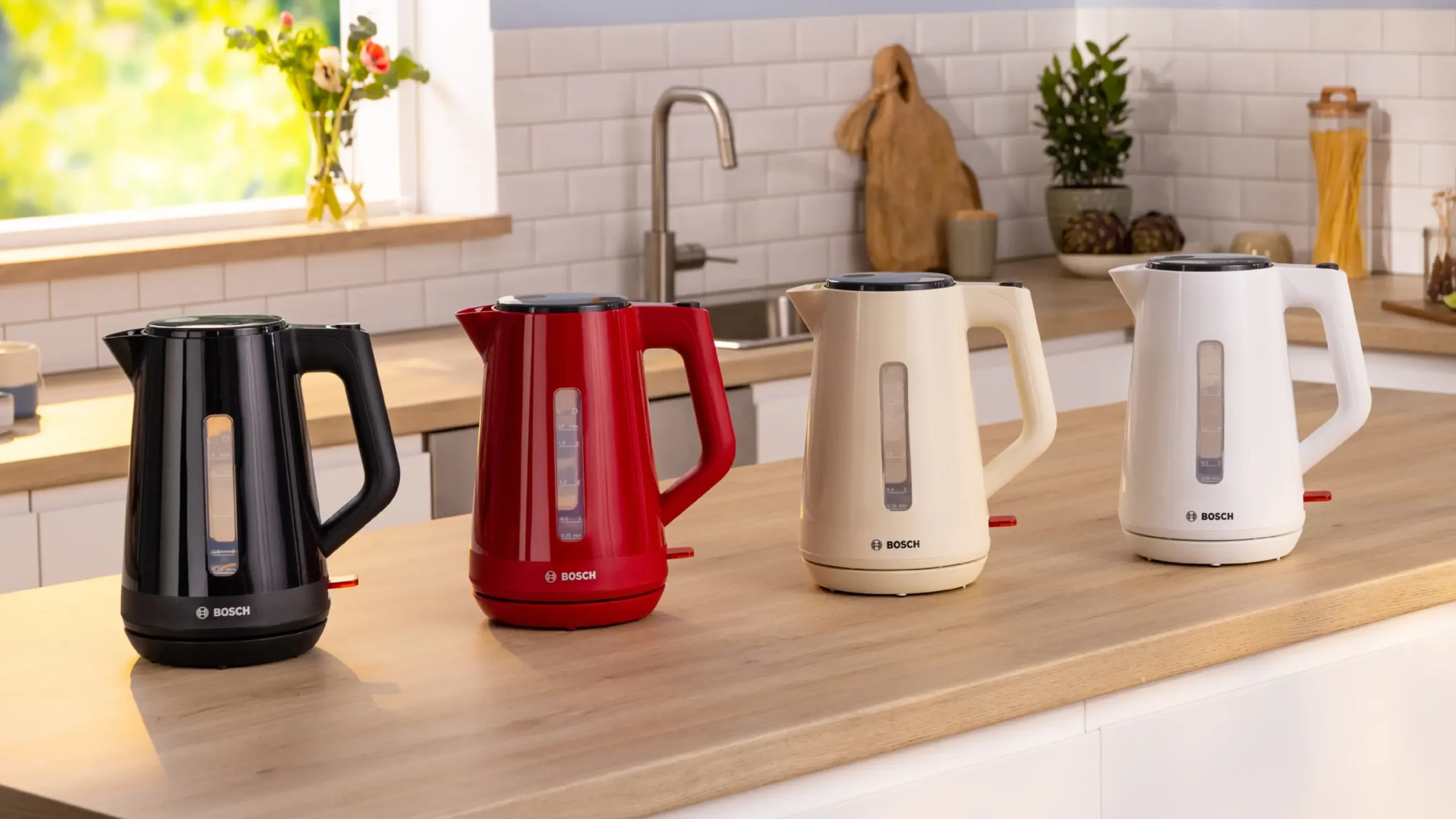 TWK1M124 Waterkoker MyMoment Rood