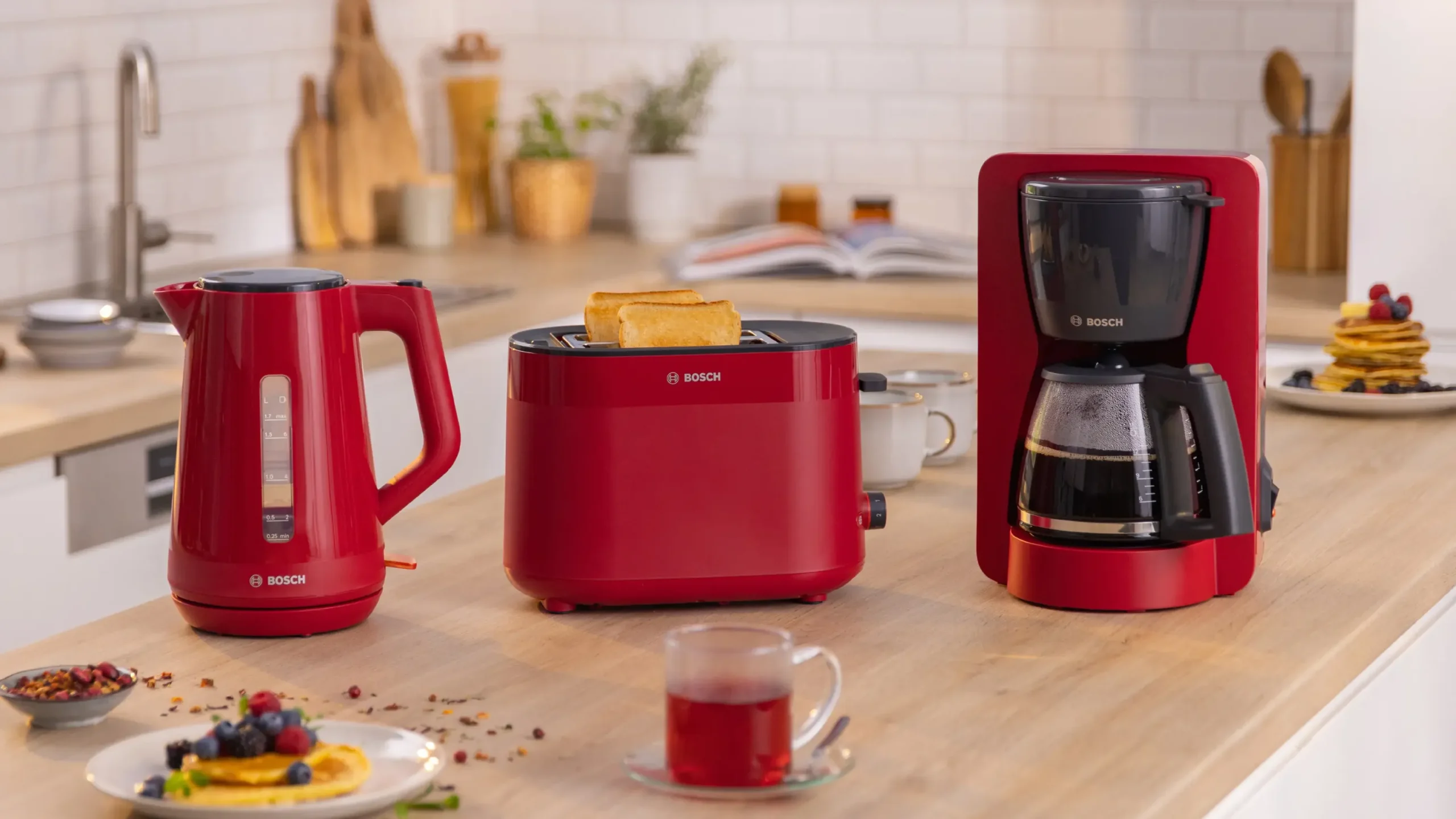 TWK1M124 Waterkoker MyMoment Rood